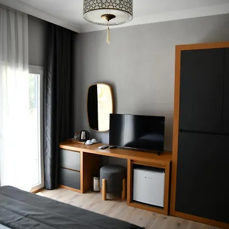 Myella Marina 호텔 *