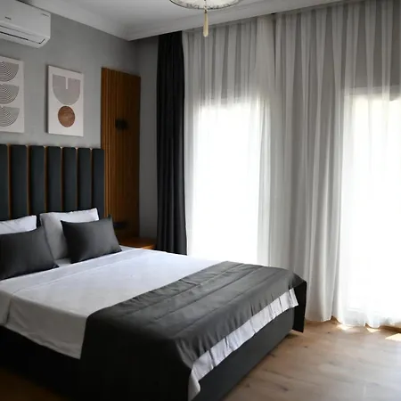 Myella Marina 호텔 *